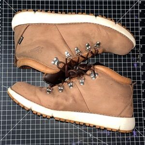 Danner Tramline 917 Hiking Boots Mens 10.5 Leather Waterproof Gore-Tex 32531